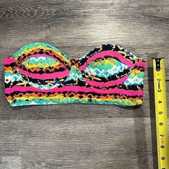 Delia’s NWOT Bando bikini top - M - Picture 4 of 4